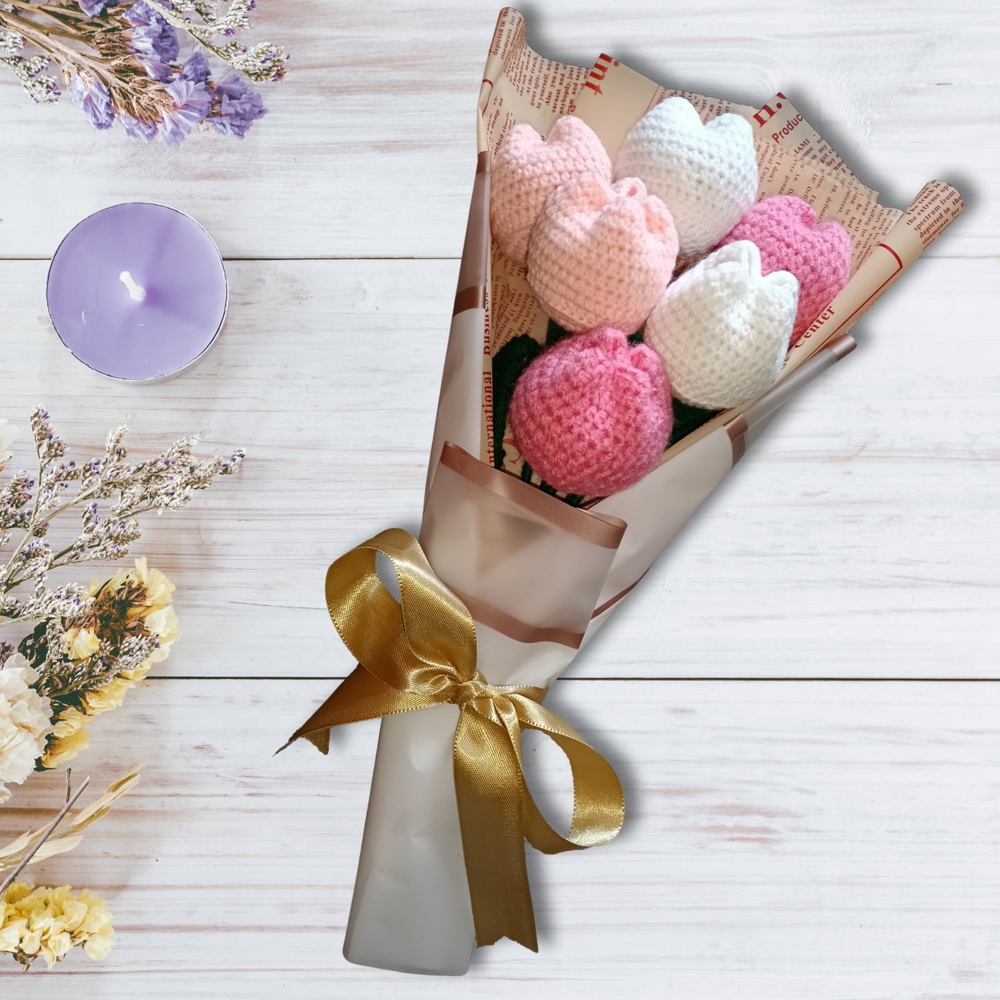 Blush Harmony – Pink & White Tulip Bouquet (6 Flowers)